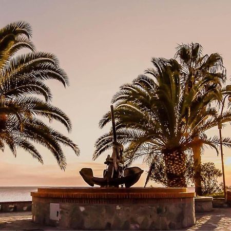Casa Vacanze Il Paese Dipinto مونتيجيوردانو المظهر الخارجي الصورة
