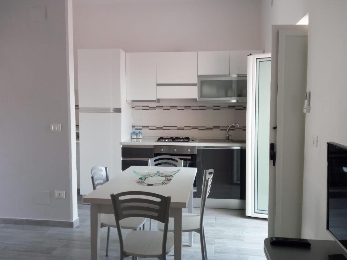 Casa Vacanze Il Paese Dipinto مونتيجيوردانو المظهر الخارجي الصورة