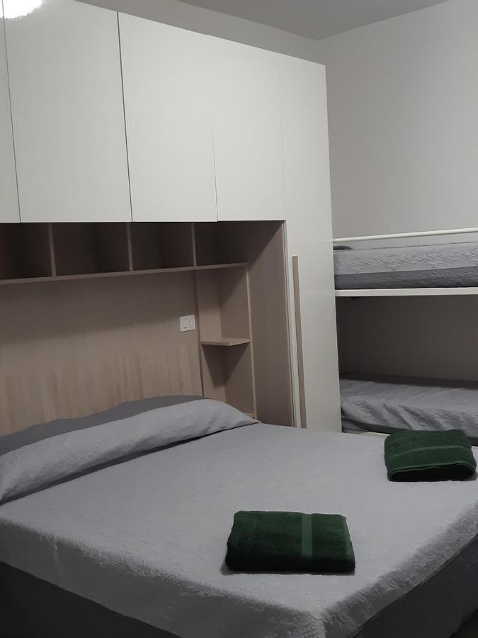 Casa Vacanze Il Paese Dipinto مونتيجيوردانو المظهر الخارجي الصورة