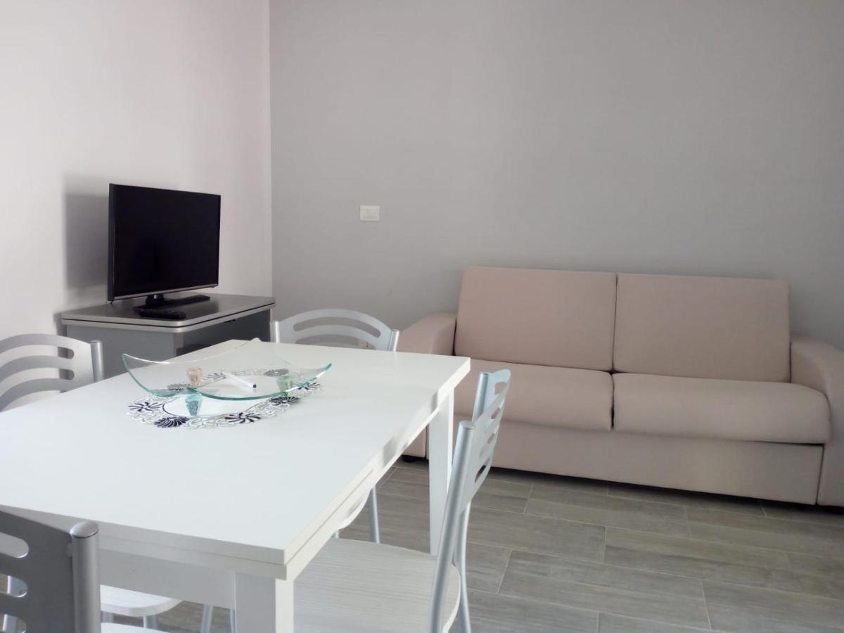 Casa Vacanze Il Paese Dipinto مونتيجيوردانو المظهر الخارجي الصورة